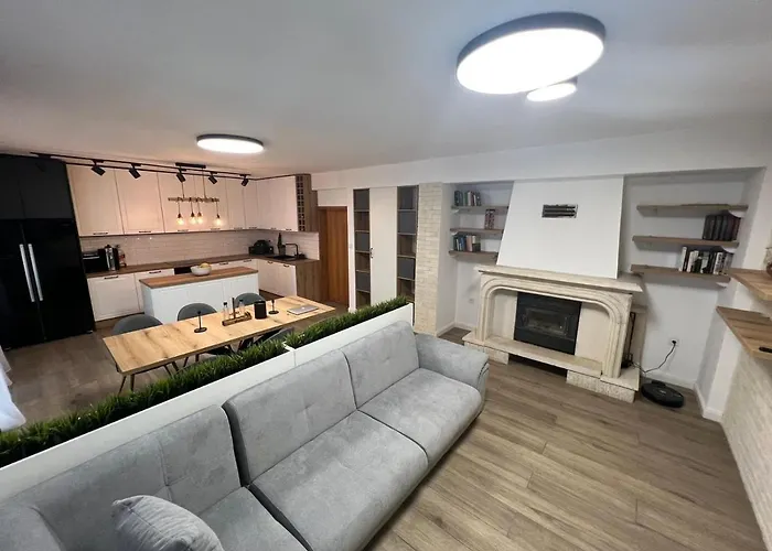 빌라 Family House Freeдом *