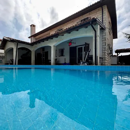 Family House Freeдом *